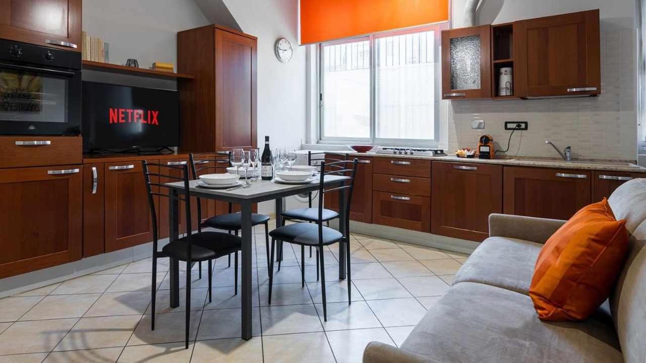 Inalpi Arena Elegante Cromoterapia Ac Apartament *